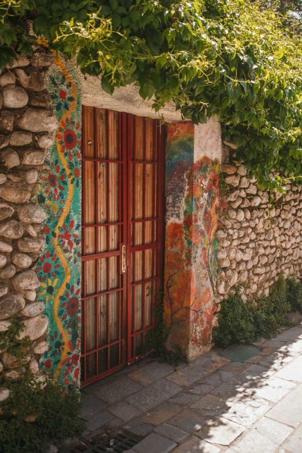 The Wanderers Hostel Shkoder Exterior photo